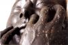 Lois Anvidalfarei, Il male insostenibile, 2009, bronzo
